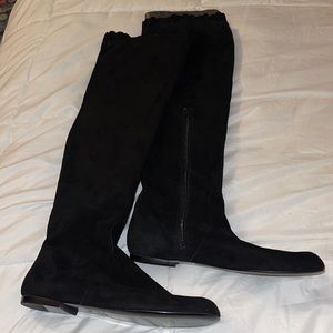 NWOT Suede Marc by Marc Jacobs beautiful boots. Perfect for the fall. Size 40